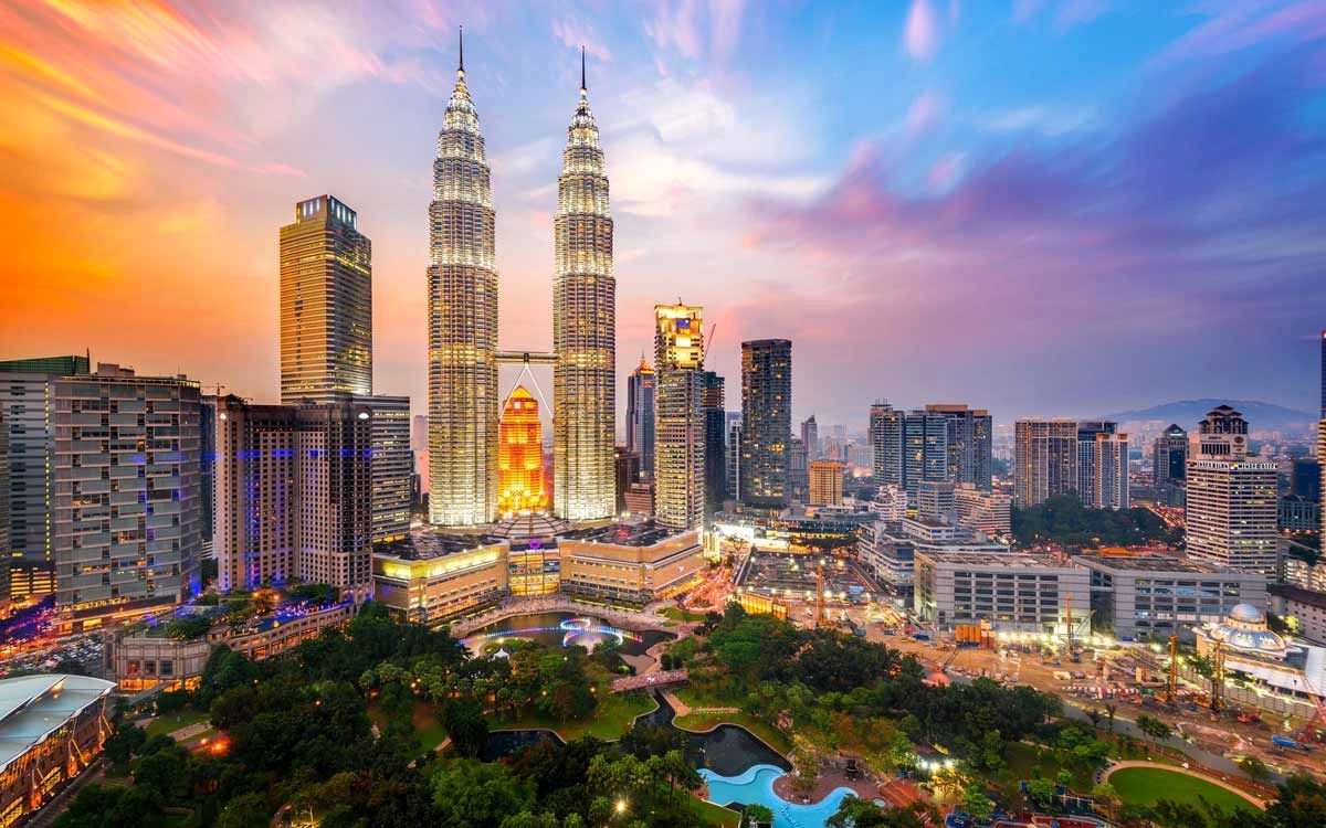 lazadana+ibis budget singapore selegi