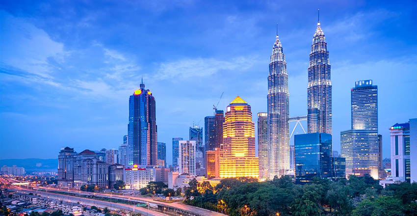 BEDROCK+THE  MANSION  RESORT